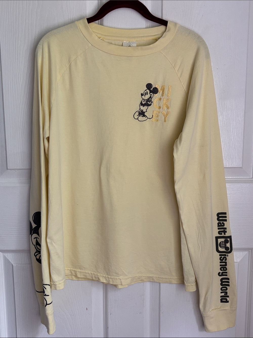 Walt Disney World Mickey Mouse Yellow Long-Sleeve Tshirt crew neck size Small